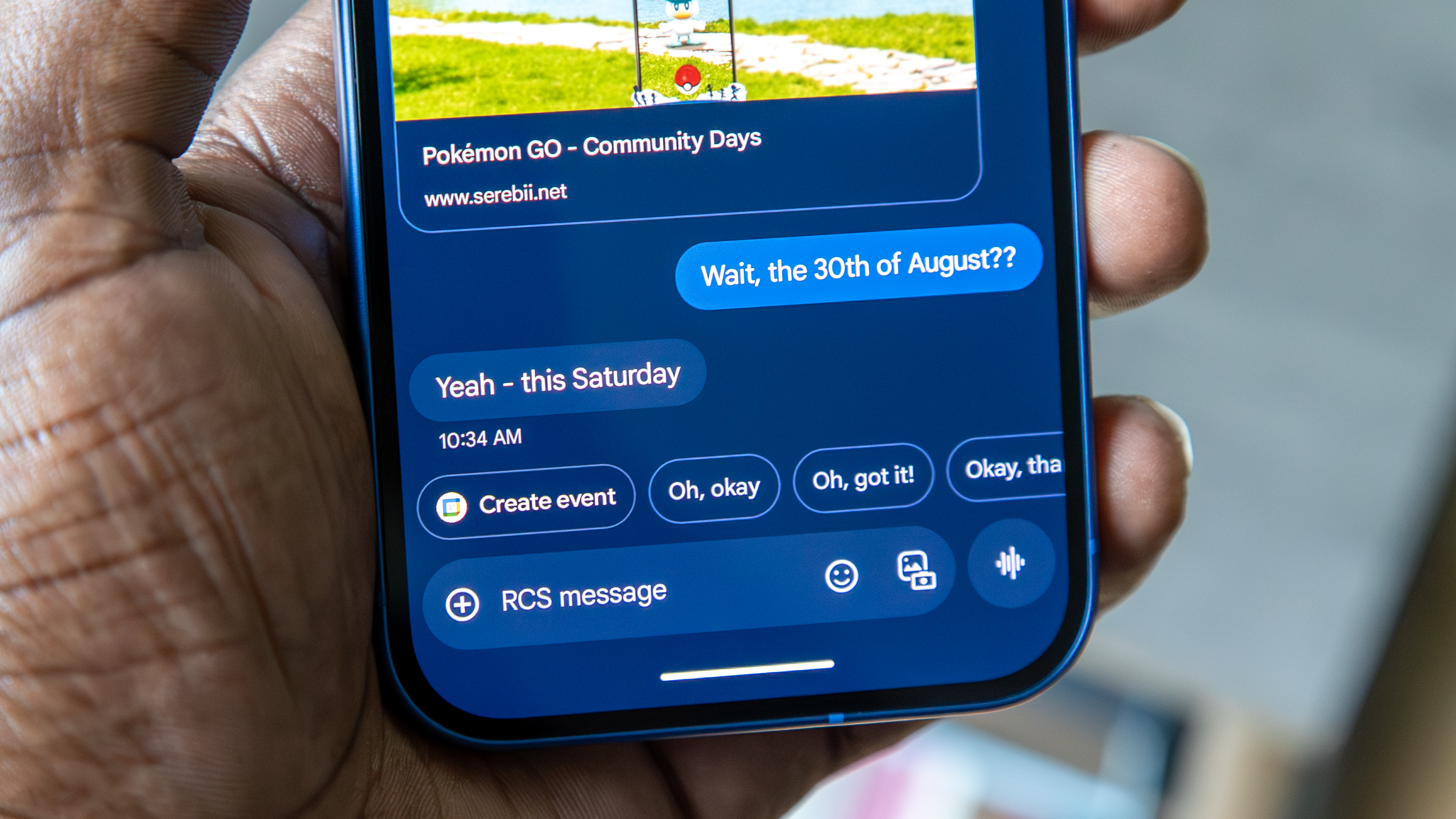 A Magic Cue suggestion on the Pixel 10