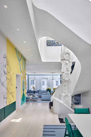 colorful Tribeca townhouse designed by Ghislaine Viñas