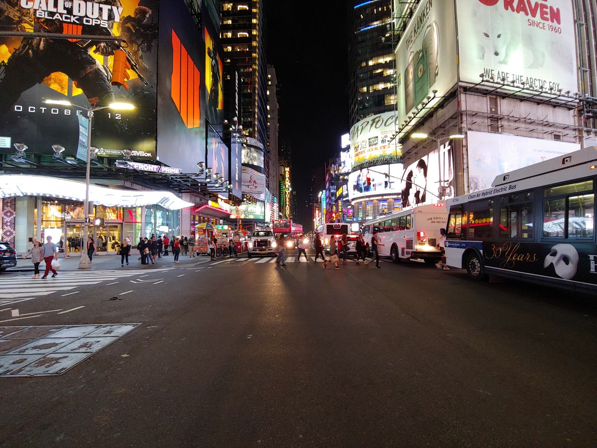 The super-wide angle photo in a Triple Shot