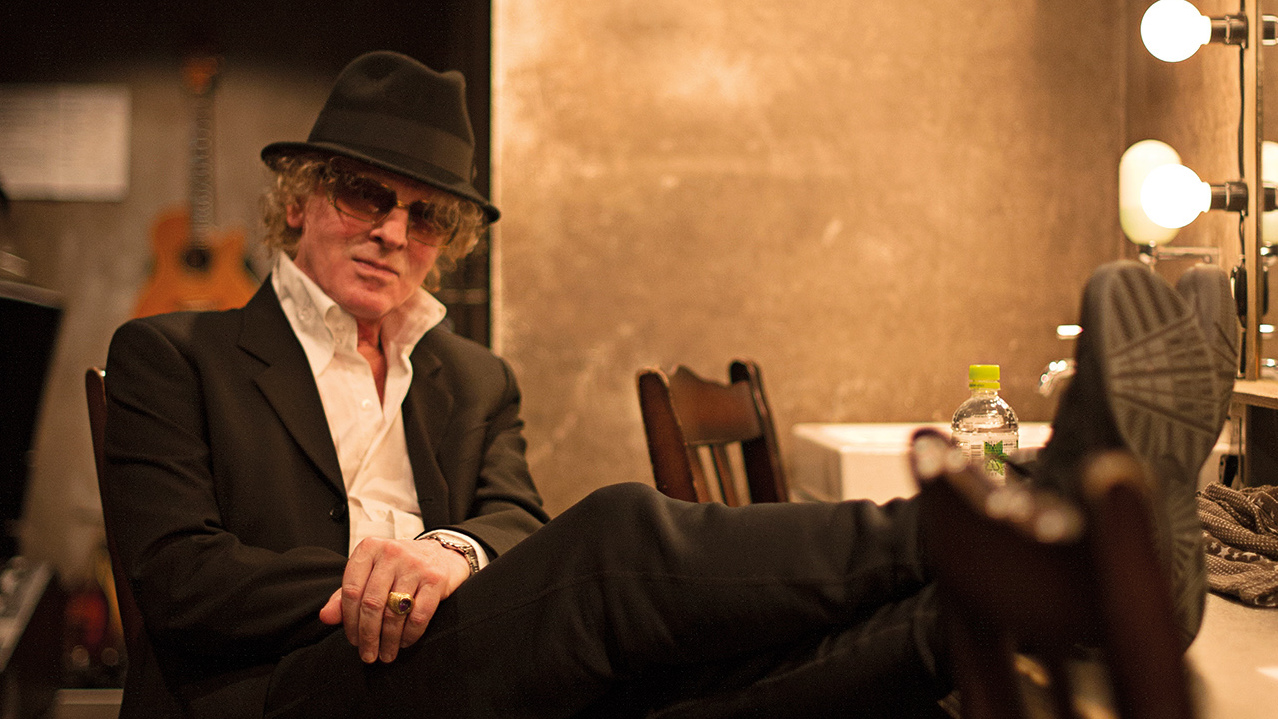 Photo of singer/songwriter Ian Hunter