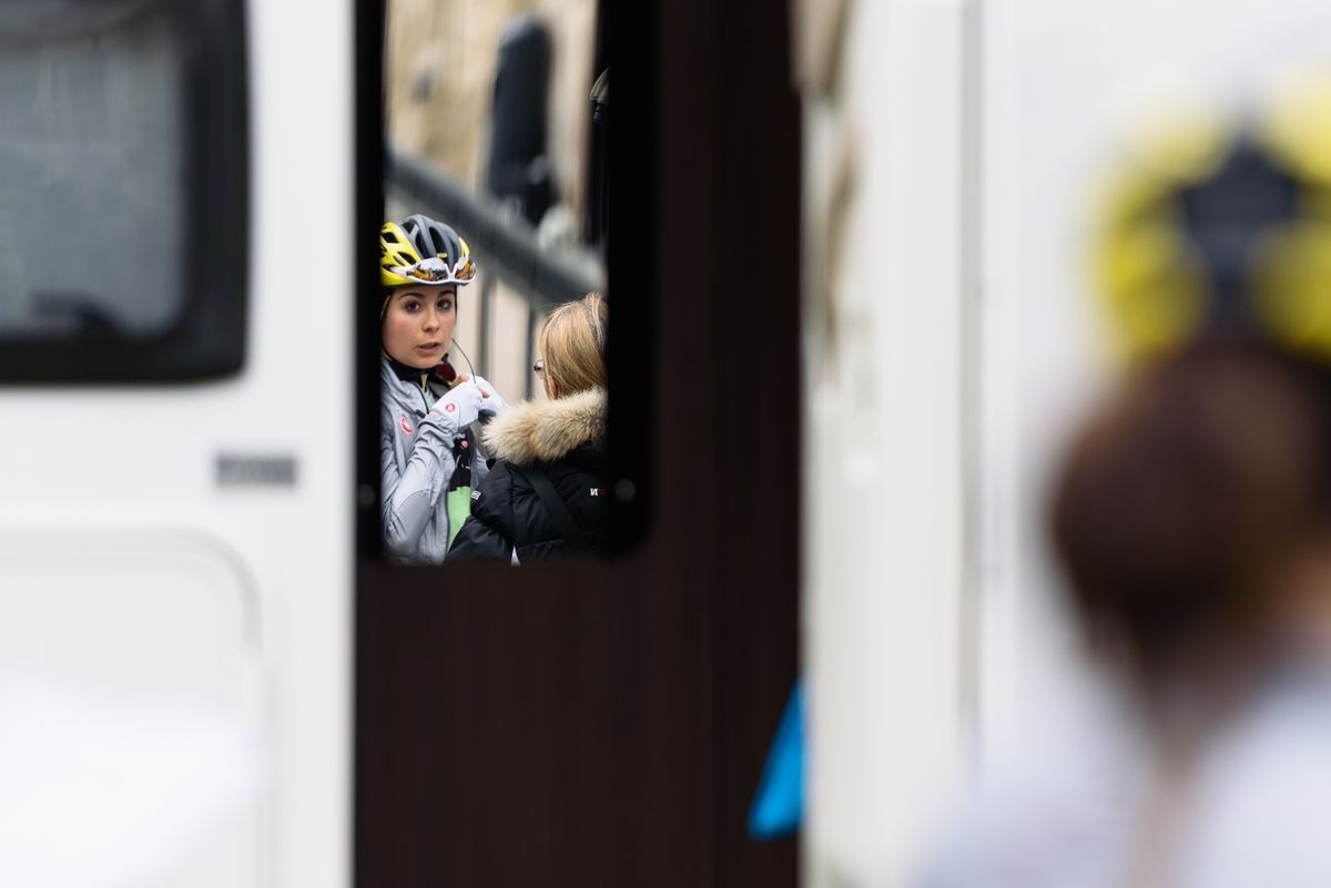 Sheyla Gutierrez in the mirror (Cylance Pro Cycling)