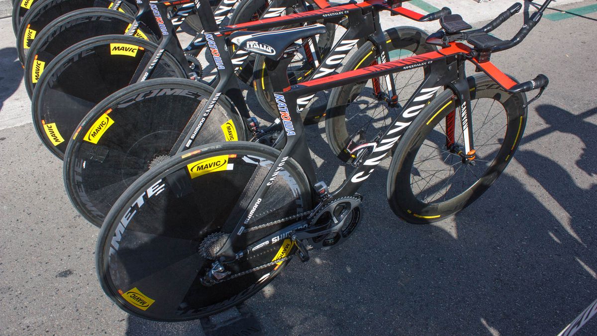 The bikes are built up with Dura-Ace and Mavic wheels (Matthew Allen / Immediate Media)