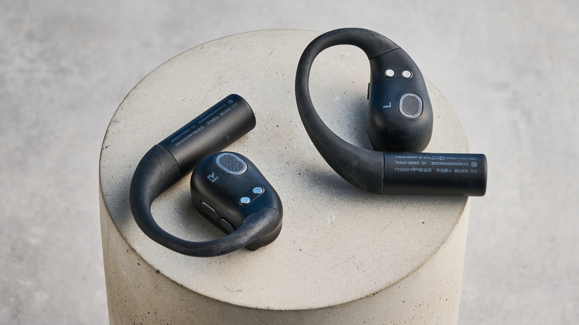 Black Asus ROG Cetra Open Wireless open earbuds for gaming