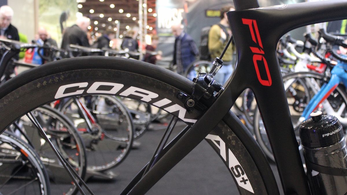 A look at the rear end of the Dogma F10