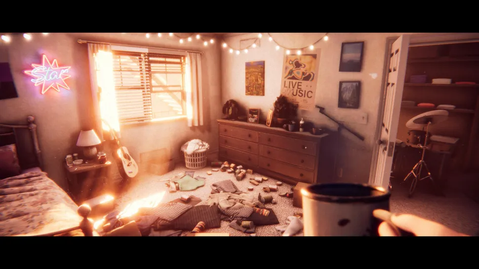 Waking in a messy apartment contemplating good music, this could be a cosy Life Is Strange kind of adventure. It's not. 