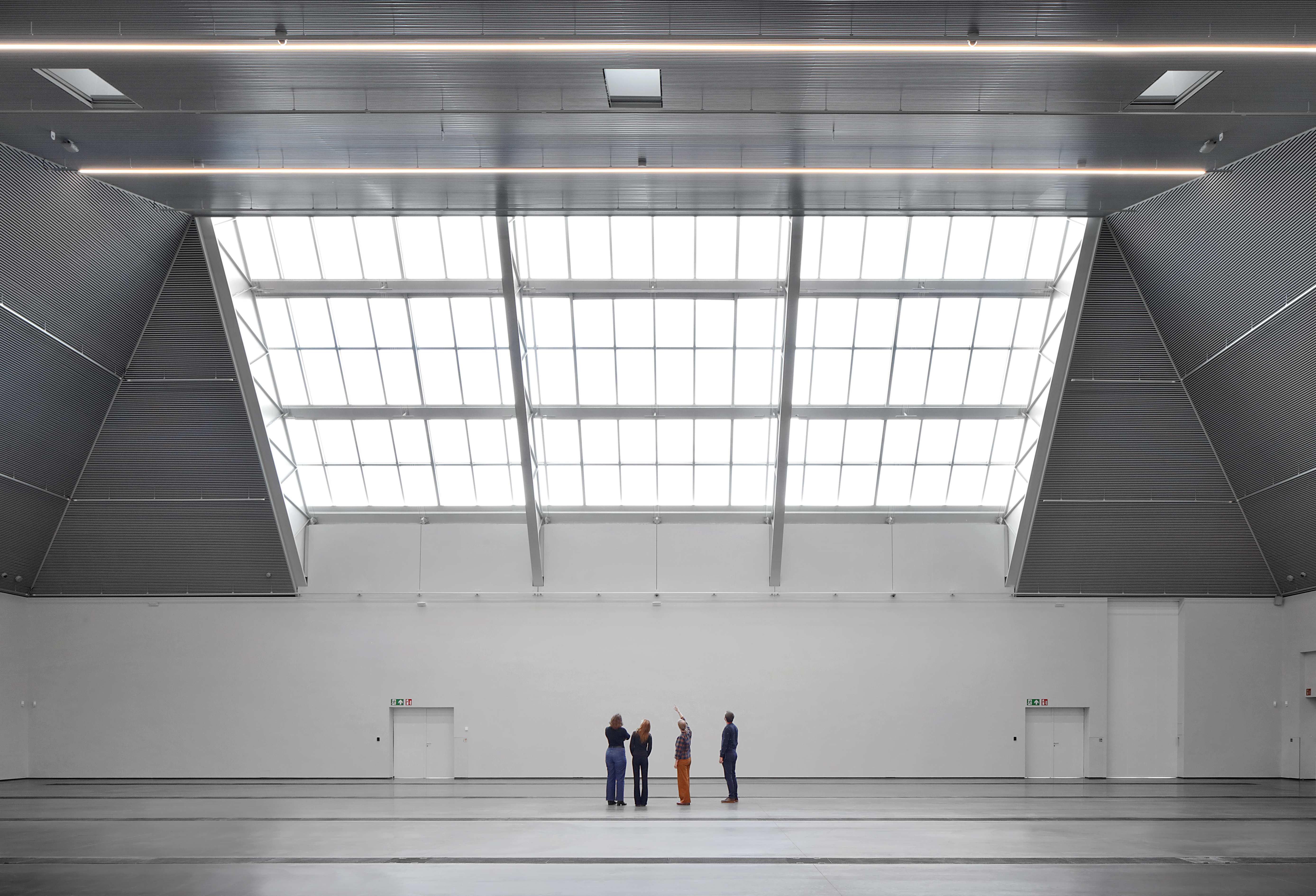 BRUSK exhibition hall in Bruges by Robbrecht en Daem