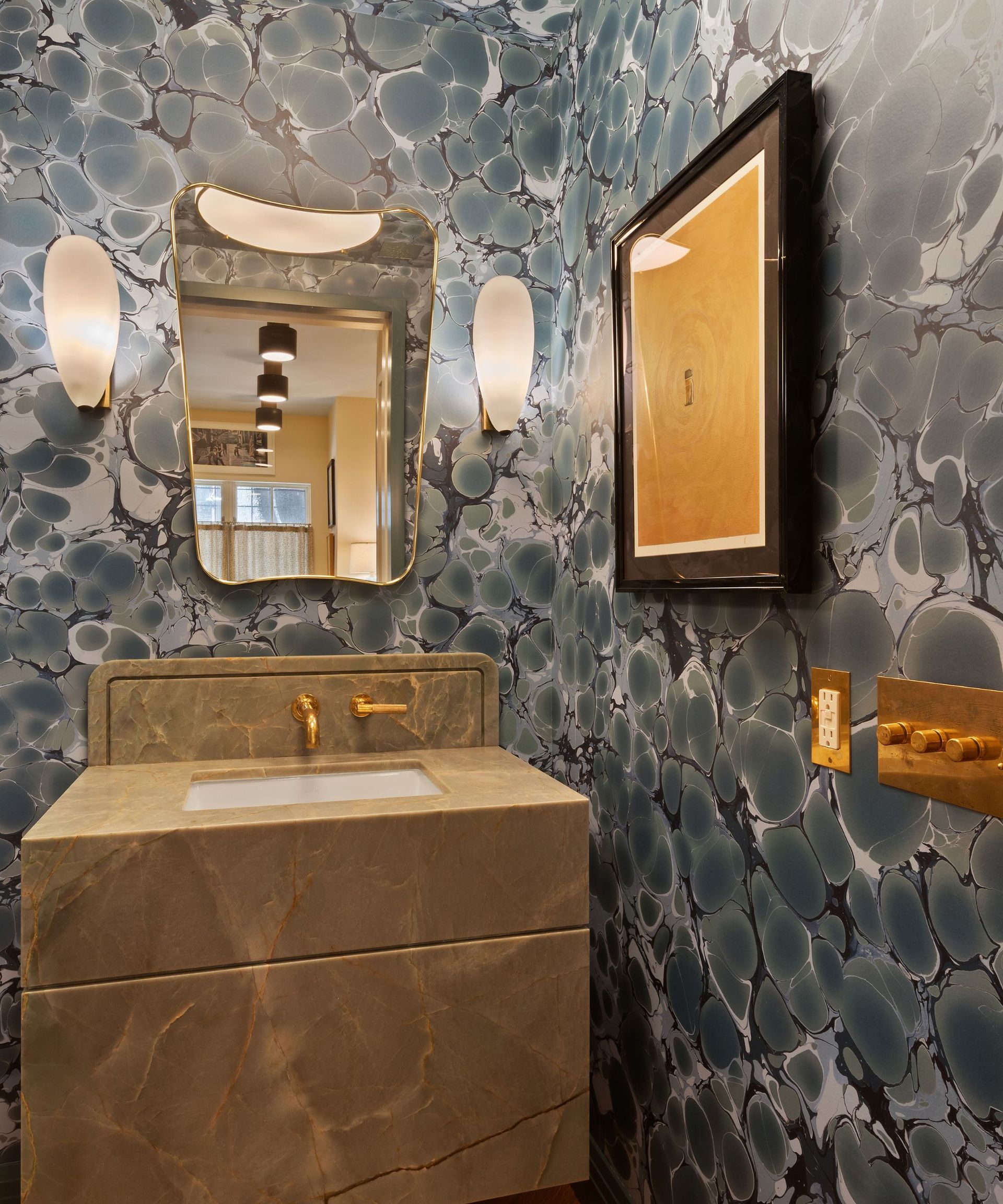 Graham Norton's bathroom