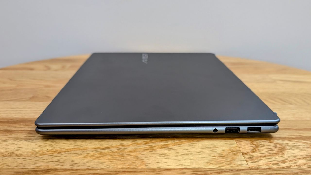 MSI Prestige 14 AI+ right hand side closed on a coffee table