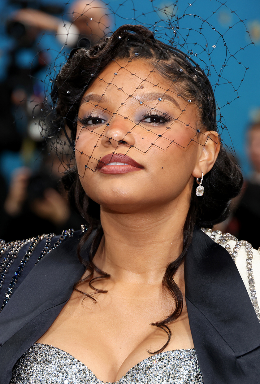 Halle Bailey with victory rolls hairstyle at the MET gala 2025