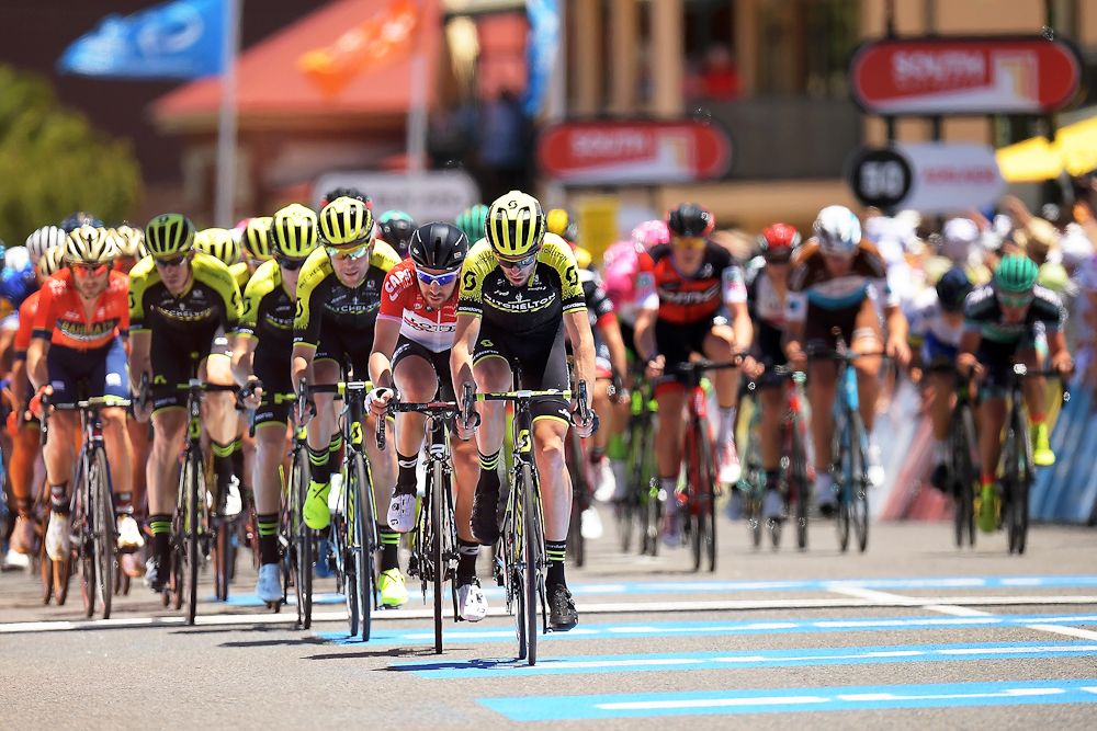 Damien Howson (Mitchelton-Scott) leads the peleton through Victor Harbor during stage three of the 2018 Tour Down Under