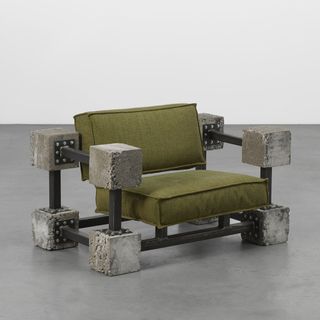 Flatpack’ concrete chair