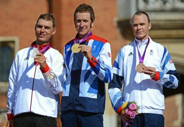 Olympic time trial podium (L-R): Tony Martin (Germany), 2nd; Bradley Wiggins (Great Britain), 1st; Chris Froome (Great Britain), 3rd