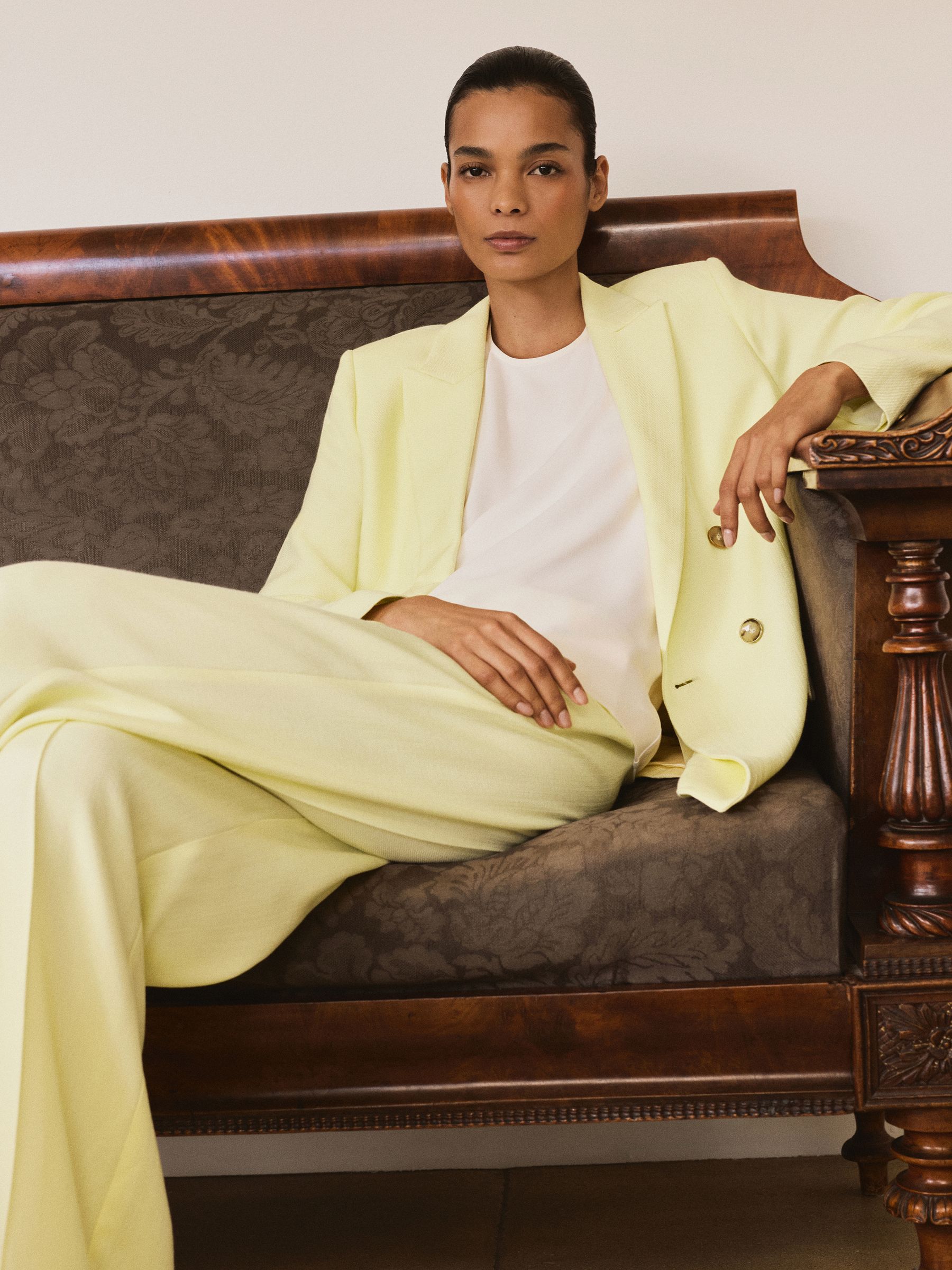 Double-Breasted Peak-Lapel Suit Jacket in Yellow - Size 4