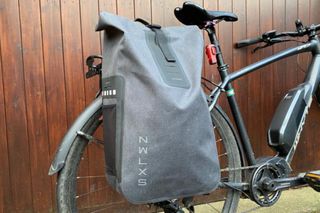 Image shows the New Loox Varo Backpack which is one of the best bike panniers