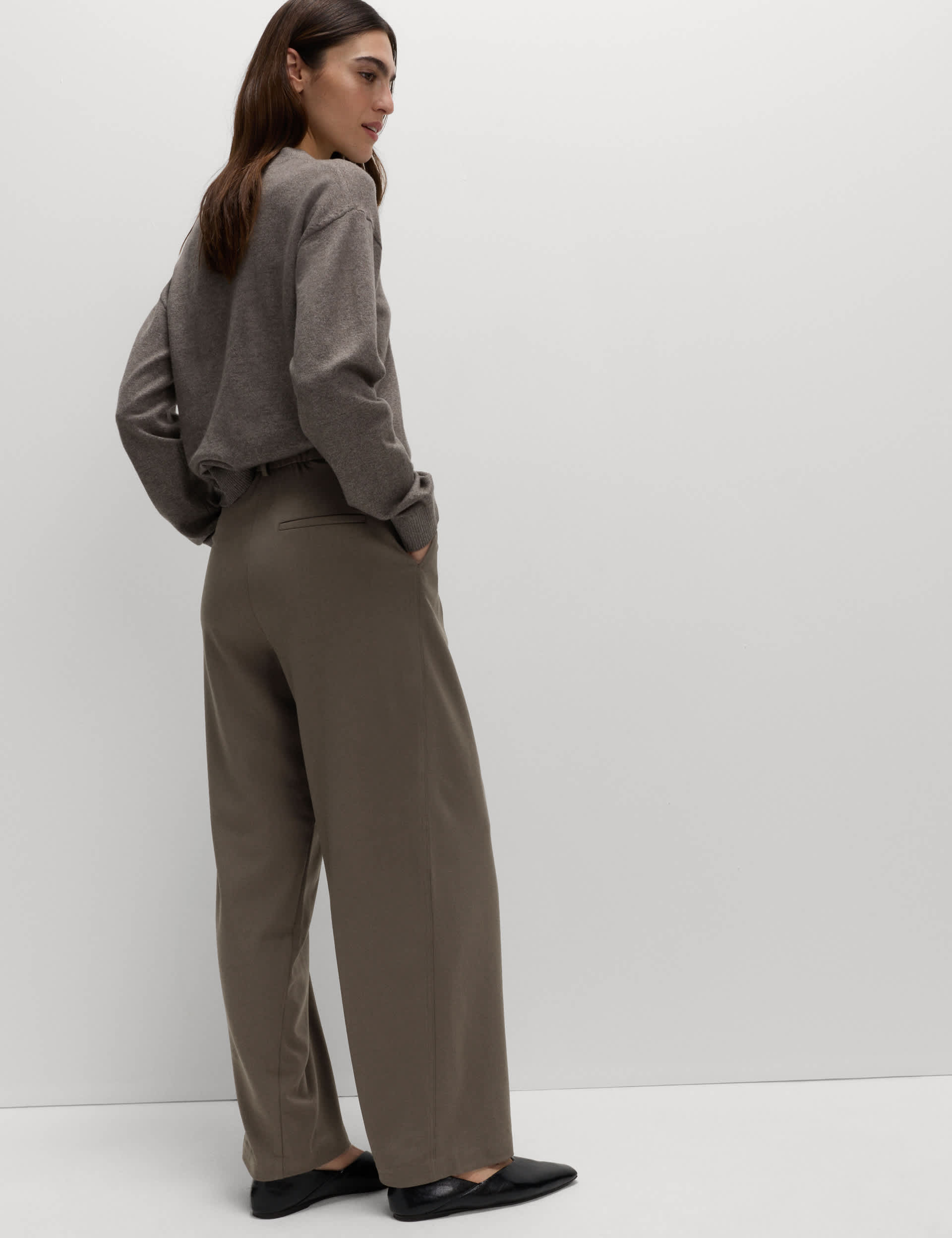 Woven Barrel Leg Trousers With Stretch