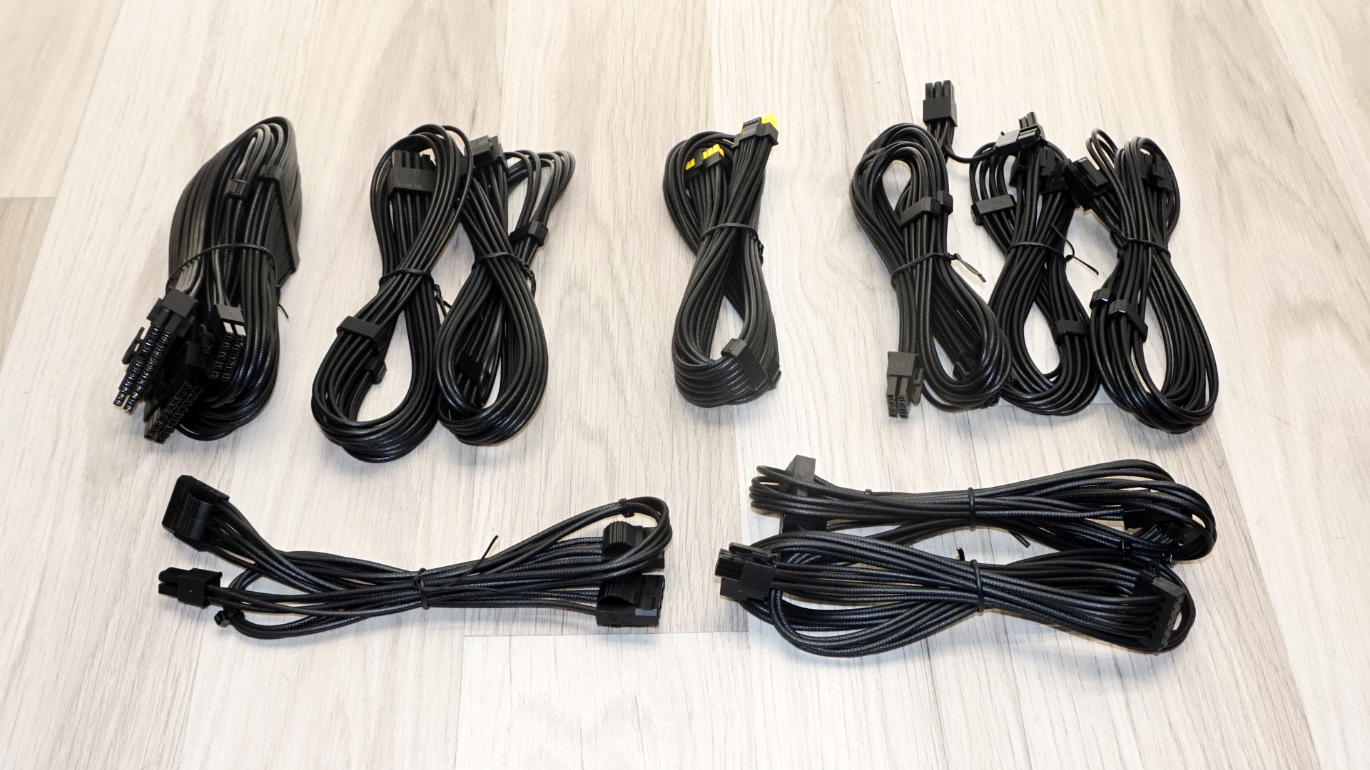 MSI MAG A1200PLS PCIe 1200W