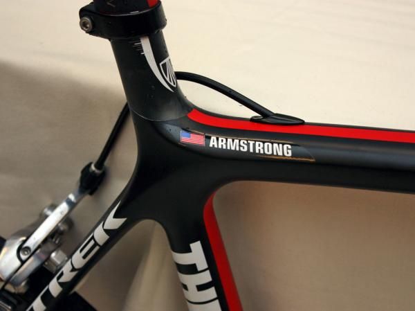 Armstrong is competing in his first Ronde van Vlaanderen since 2005.