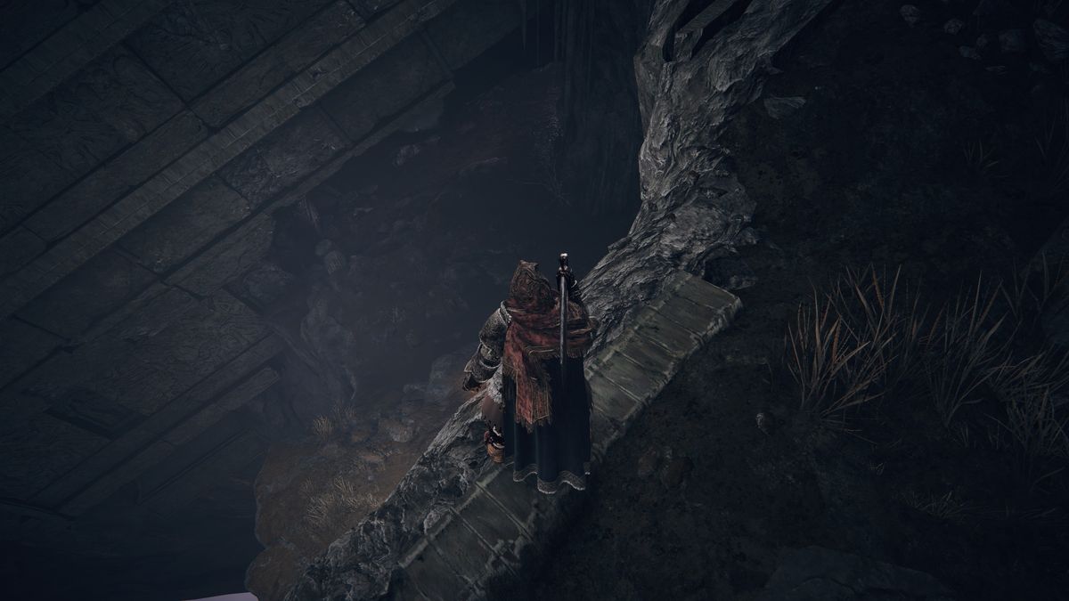 Elden Ring: Shadow of the Erdtree legendary weapons - Velvet Sword cave