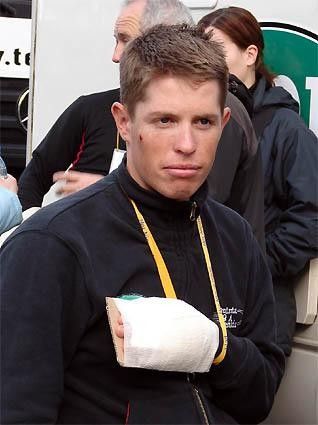 Australian Gene Bates (Team L.P.R.) injures his left hand at the crash.