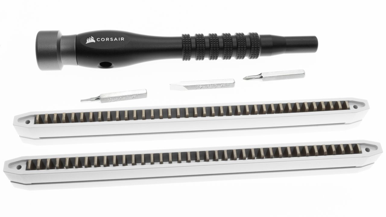 Corsair Dominator Titanium First Edition DDR5-6600 C32