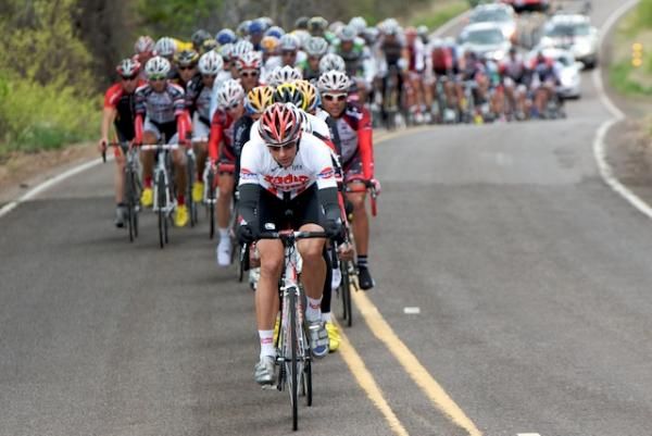 Jason McCartney (Mellow Johnny's) drives the chase by the pack.
