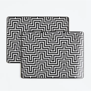 Black patterned placemat pack