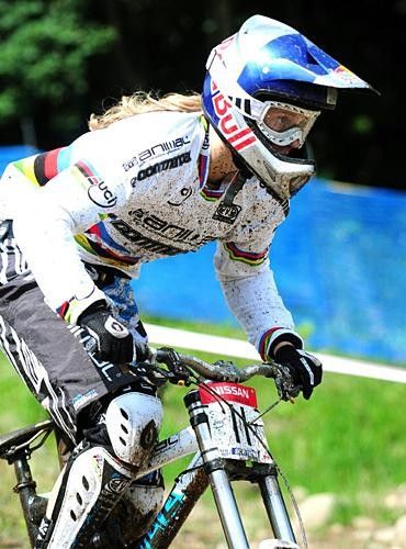 Rachael Atherton (Animal Commencal)