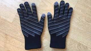 Giro Xnetic H20 gloves