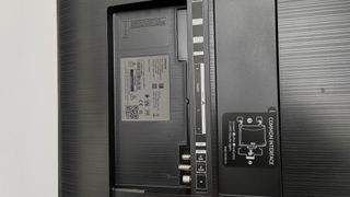 Samsung-Q80B- rear panel inputs