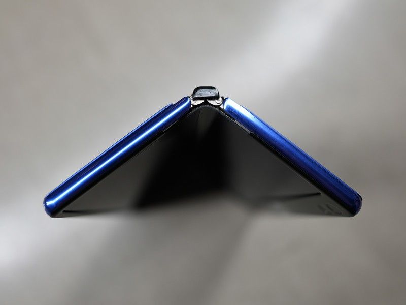 Tcl Ultra Flex Foldable Concept Mwc 2022