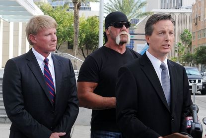 Is billionaire Peter Theil bankrolling Hulk Hogan's lawsuit against Gawker?