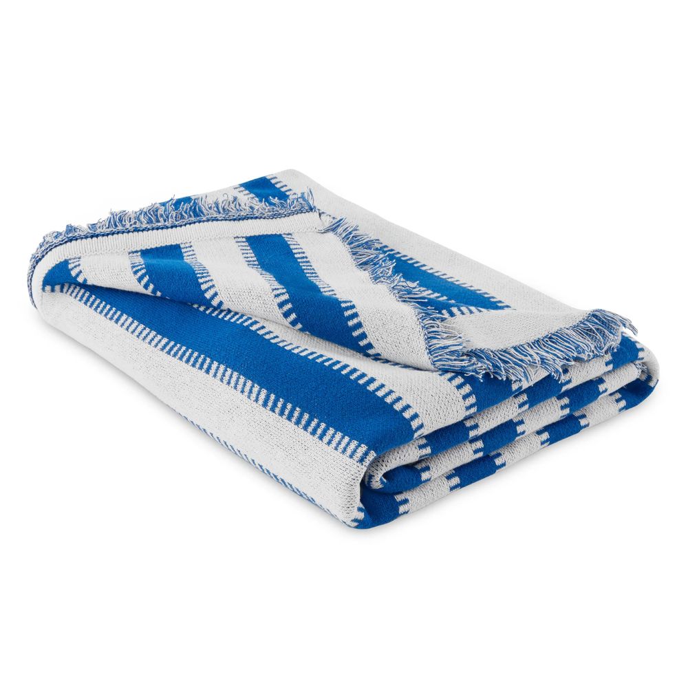 Mainstays by Becky G. & Alejandra Tapestry Knit Throw