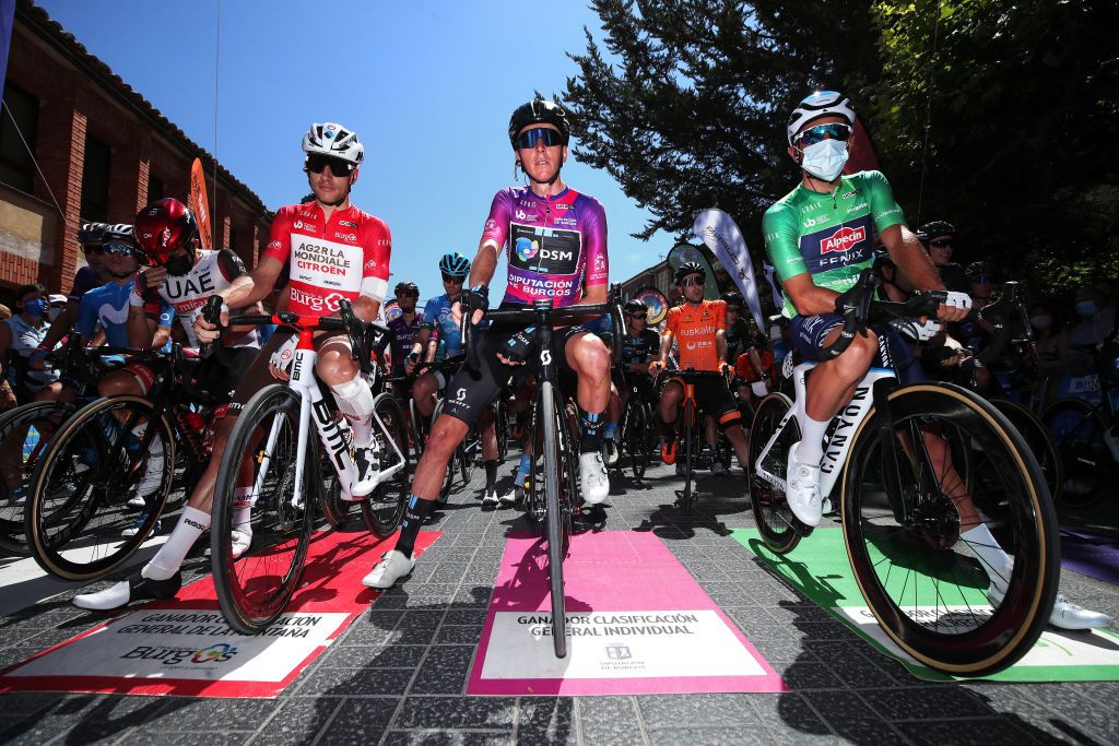 ARANDA DE DUERO SPAIN AUGUST 06 LR Geoffrey Bouchard of France and AG2R Citren Team Red Mountain Jersey Romain Bardet of France and Team DSM Team Purple Leader Jersey Edward Planckaert of Belgium and Team AlpecinFenix Green Points Jersey prior to the 43rd Vuelta a Burgos 2021 Stage 4 a 149km stage from Roa to Aranda de Duero VueltaBurgos BurgosCycling CapitalMundialdelCiclismo on August 06 2021 in Aranda de Duero Spain Photo by Gonzalo Arroyo MorenoGetty Images