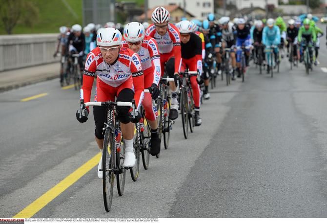 Katusha sets the pace