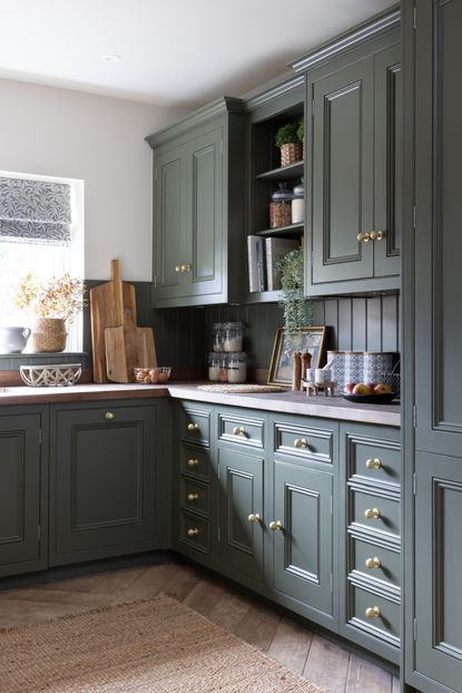 7 ways to make a pre-loved kitchen work for your cook space