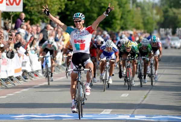 Gilbert pre-empted the sprint and won by a half a dozen bike lengths.