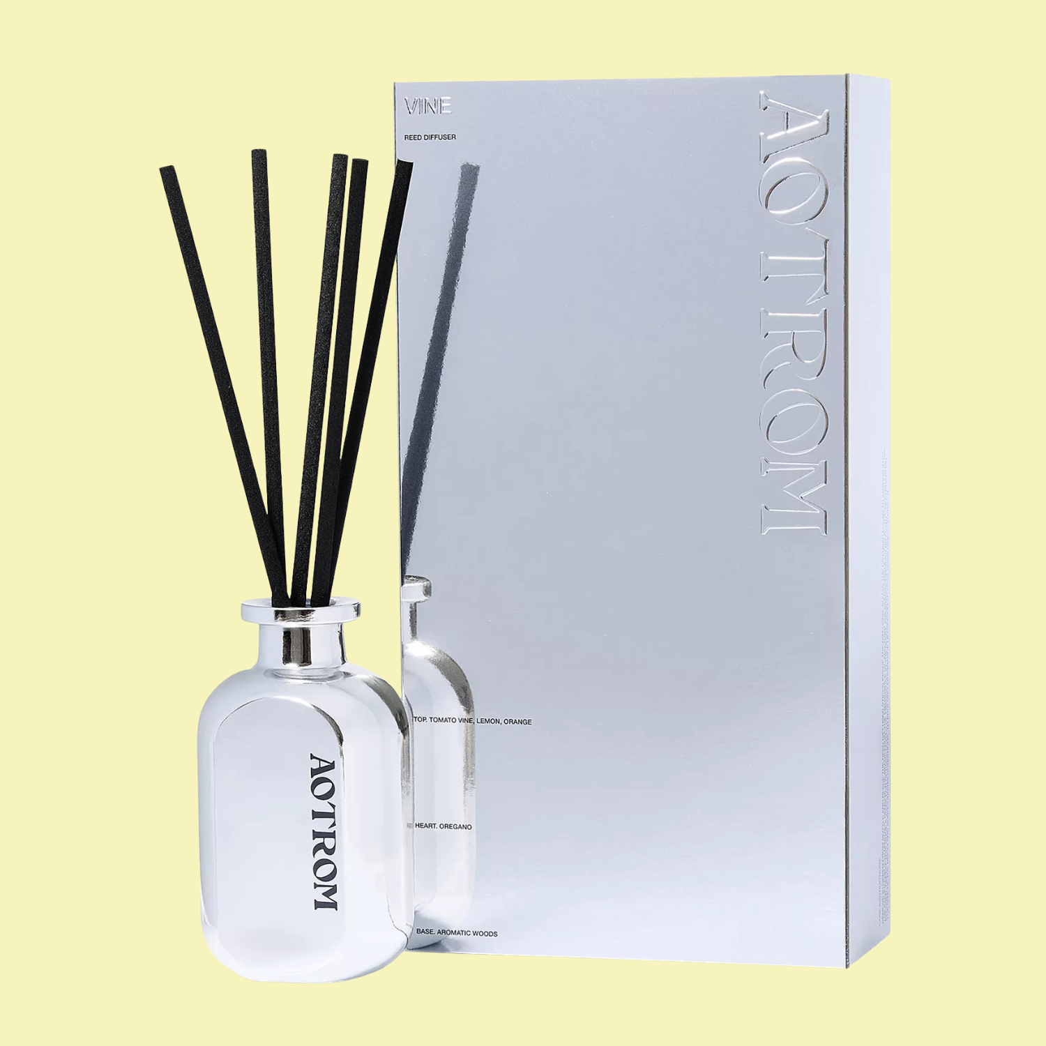 A silver reed diffuser