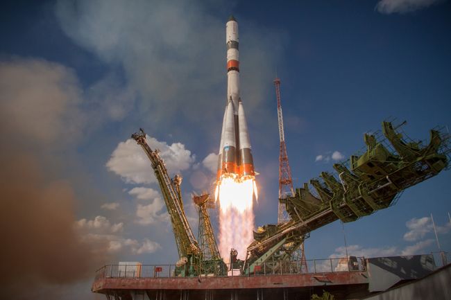 Russia Launches Progress 73 Cargo Ship on Speedy Flight to Space Station