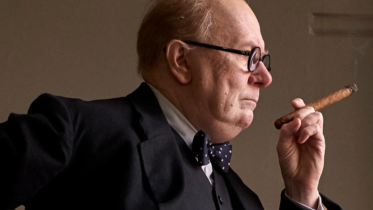 Gary Oldman in Darkest Hour