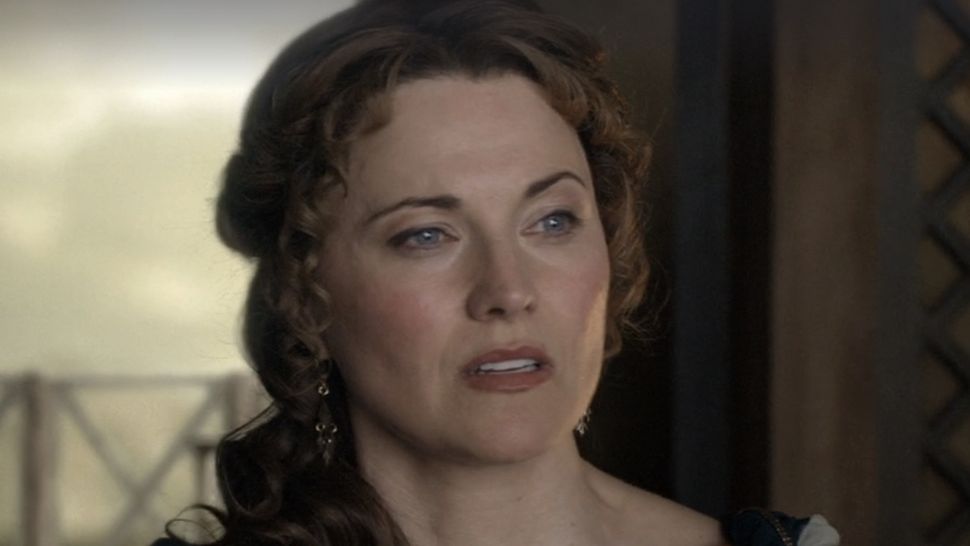 ‘She Was Gonna Kill’: Lucy Lawless Recalls Orgy Scene Extra On Spartacus Losing It After Someone