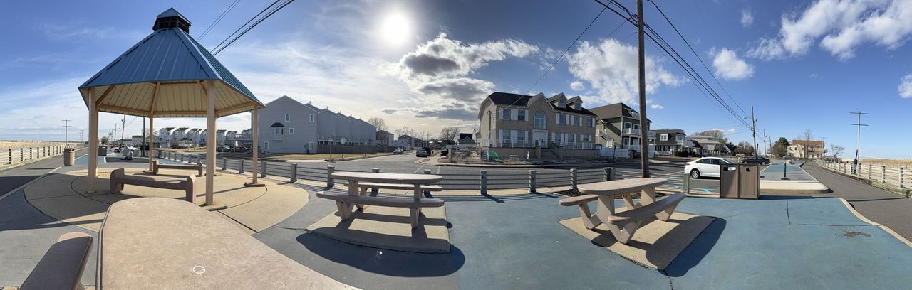 Apple iPhone 16 Pro Max panorama sample.