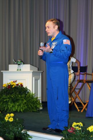 Astronaut Mike Fincke at Education Presentation