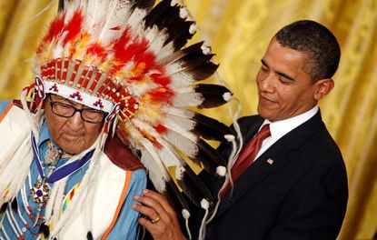 Joe Medicine Crow and President Obama.