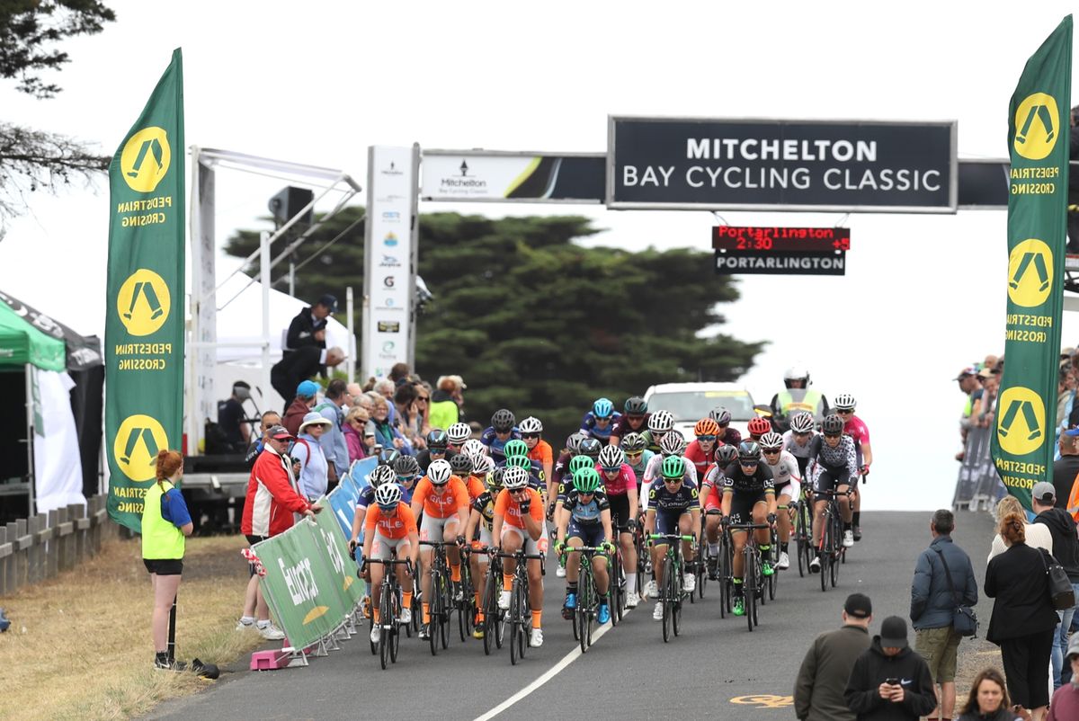 The riders come through the start/finish with Ale Cycling leading