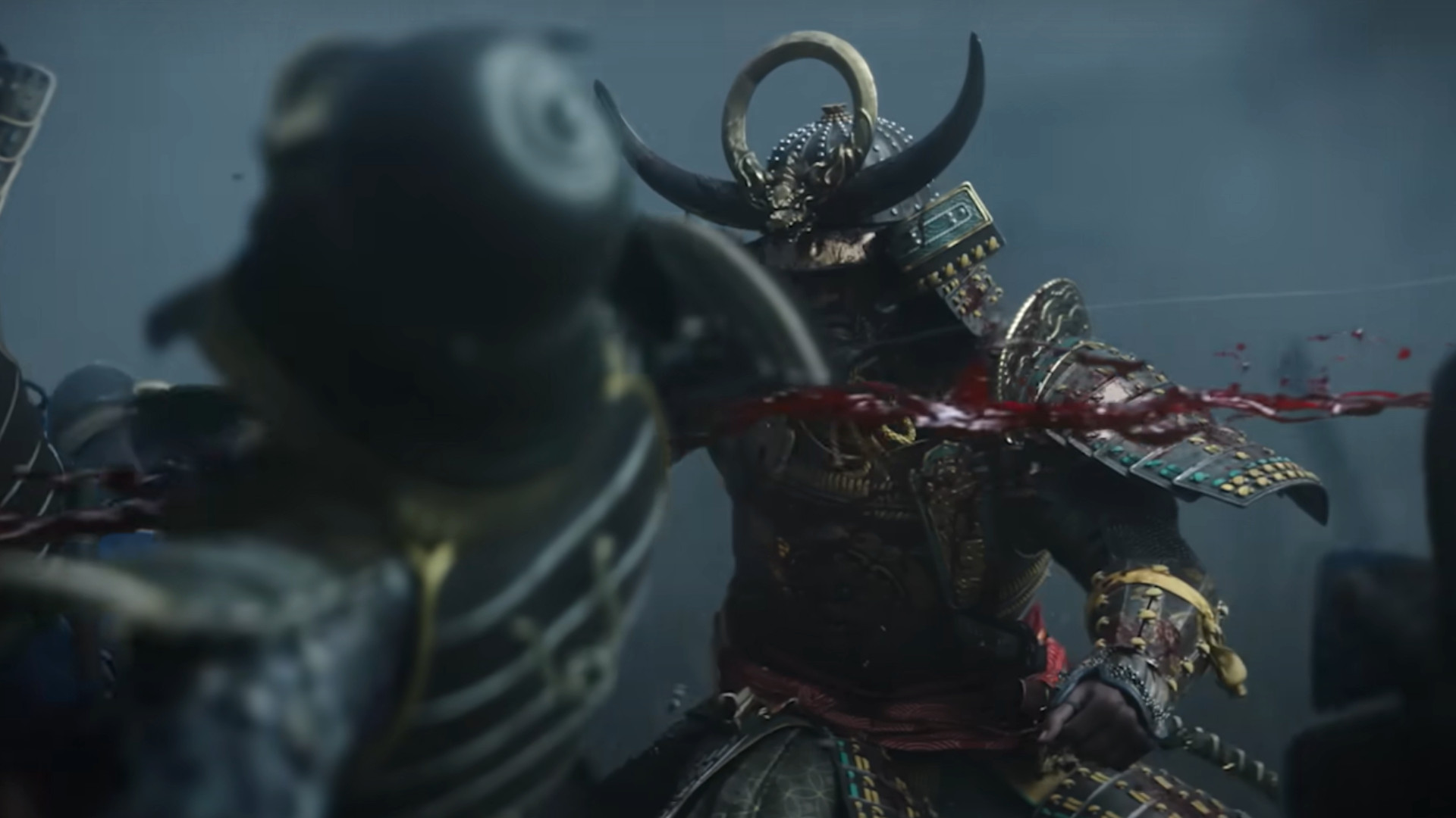 Durante el tráiler de Assassin's Creed Shadows, Yasuke lanza una espada hacia un enemigo, provocando que la sangre salpique.