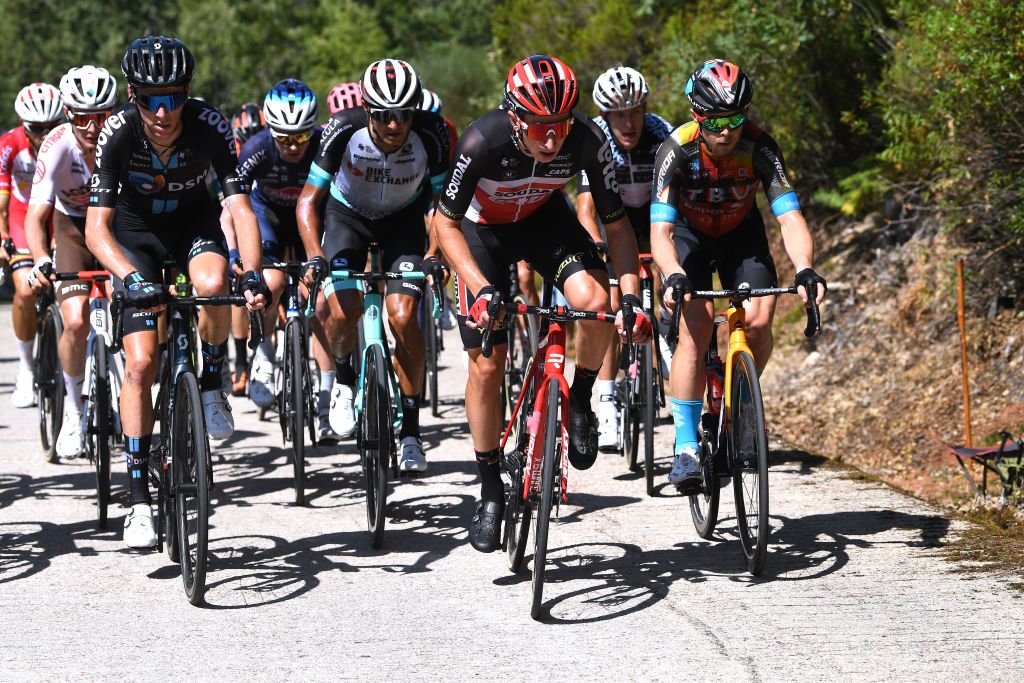 PICO VILLUERCAS SPAIN AUGUST 28 LR Romain Bardet of France and Team DSM Andrey Zeits of Kazahkstan and Team BikeExchange Matthew Holmes of United Kingdom and Team Lotto Soudal and Jan Tratnik of Slovenia and Team Bahrain Victorious compete in the breakaway during the 76th Tour of Spain 2021 Stage 14 a 1657km stage from Don Benito to Pico Villuercas 1580m lavuelta LaVuelta21 on August 28 2021 in Pico Villuercas Spain Photo by Tim de WaeleGetty Images