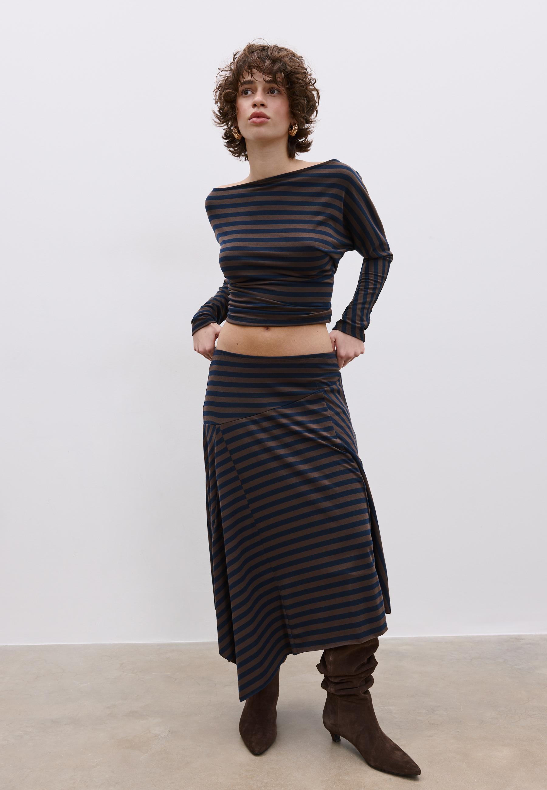 Asymmetric Striped Long Skirt