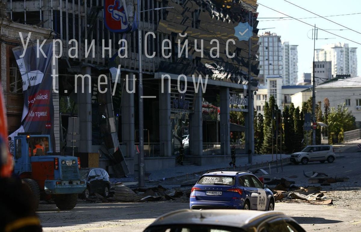 Aftermath of missile attack in Kyiv