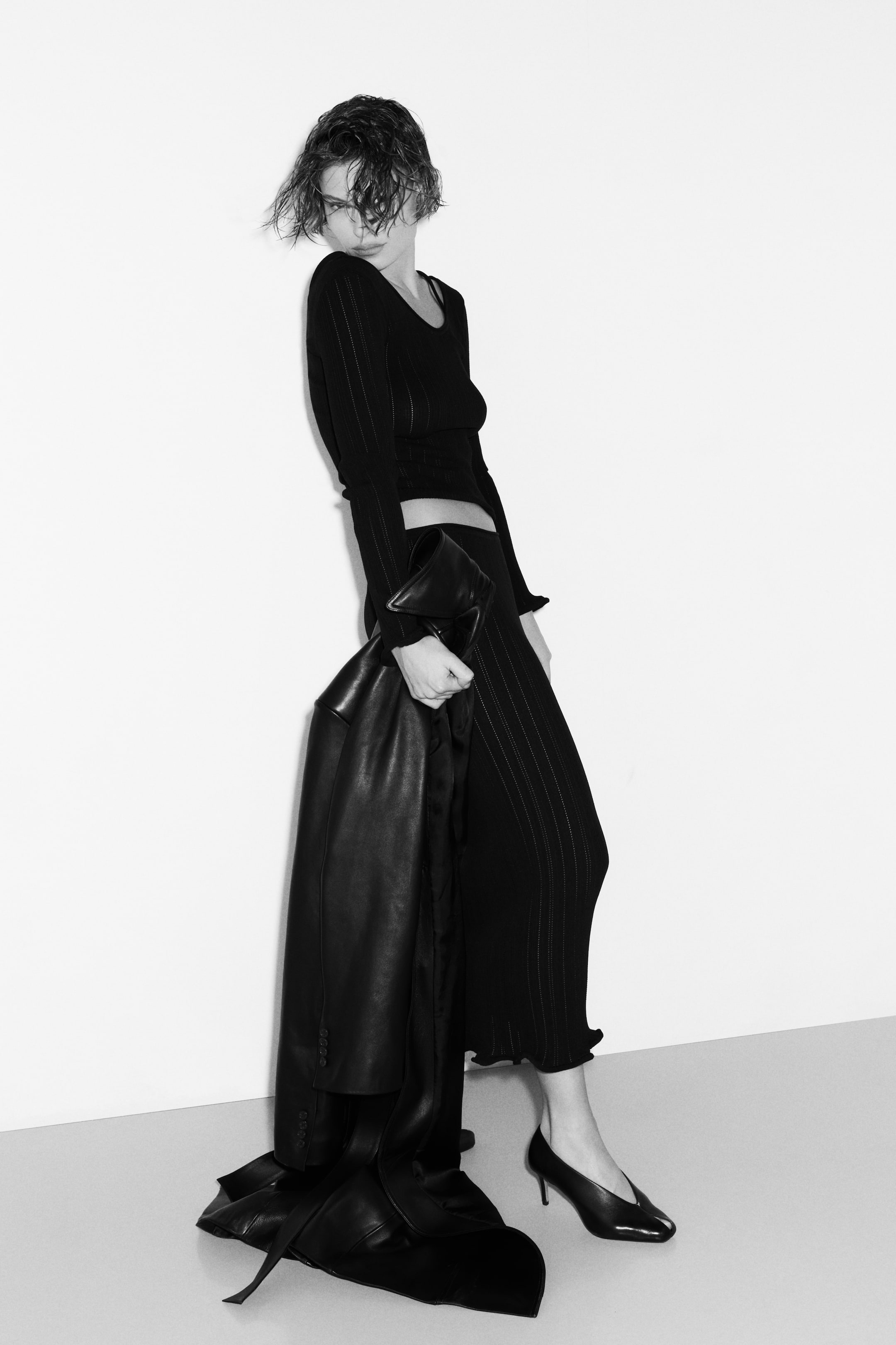 Rib-Knit Skirt - Black