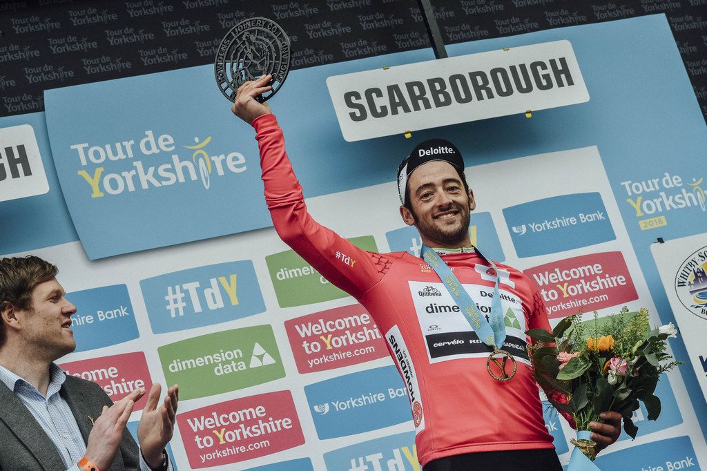 Nathan Haas celebration his KOM jersey
